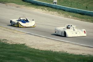 Paul Okean's Swift DB-2 ahead of Jonathan Holtzman's Lola T-92/JH1