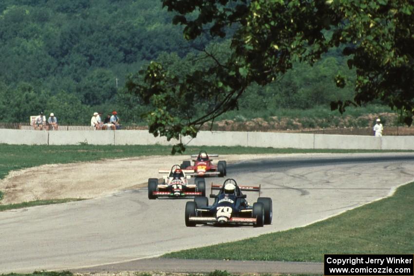 Robert Amren leads Leo Parente and Ashton Lewis all in Mondiale Formula SAABs