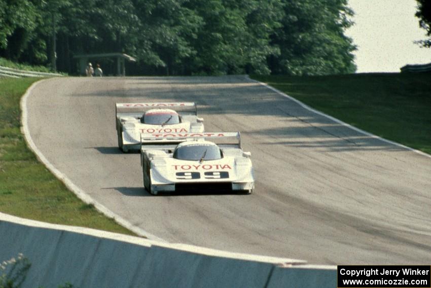 Juan-Manuel Fangio II Eagle Mk. III/Toyota and Oscar Larrauri / "John Winter" Porsche 962C