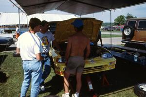 Todd Freeman / Jon Klapperick Honda CRX Si in the paddock