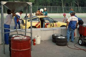 Todd Freeman / Jon Klapperick Honda CRX Si in the pits