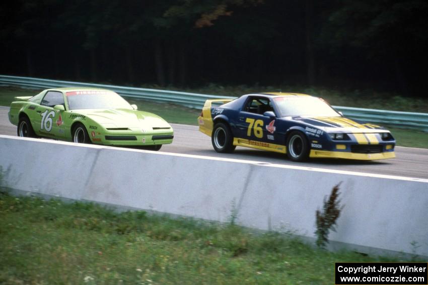 Bill Miller / Jack Ries Chevy Camaro and Gene Harrington / Scott Harrington Pontiac Firebird