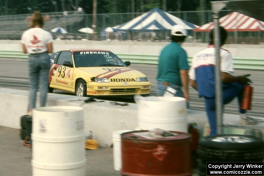 Todd Freeman / Jon Klapperick Honda CRX Si comes in for the driver's change