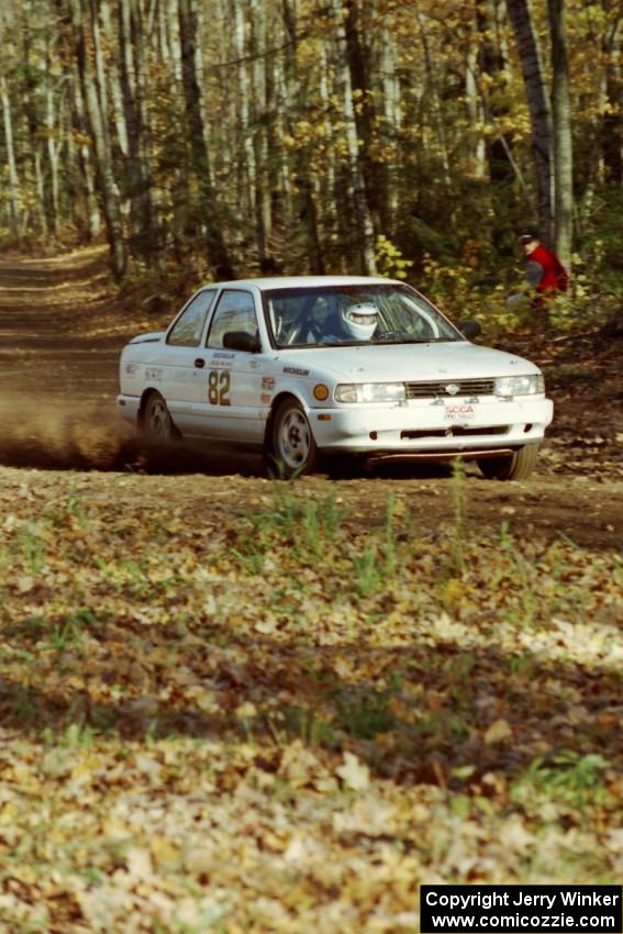 Roland McIvor / Brendan Bohan Nissan Sentra SE-R near the flying finish of SS1, Beacon Hill.