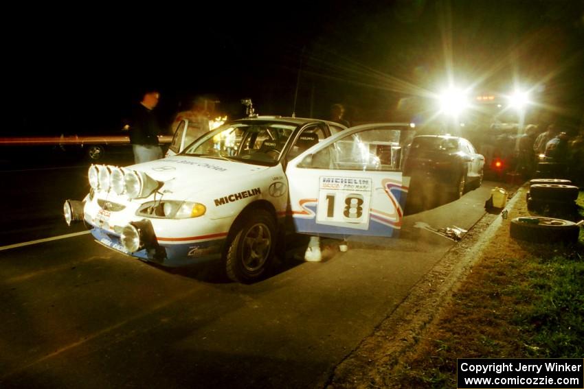 Noel Lawler / Charles Bradley Hyundai Elantra during the second service in Kenton.