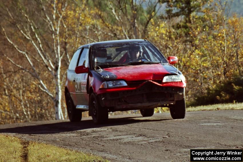 Pete Beaupre / Dave Cizmas Suzuki Swift at speed on SS13, Brockway I.