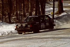 Mark Utecht / Diane Sargent set up for a 90-left at the SS1 spectator corner in their Dodge Omni GLH-Turbo.