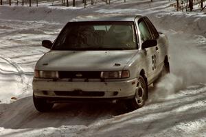 Roland McIvor / Brendan Bohan Nissan Sentra SE-R drifts through a right-hander on SS3.