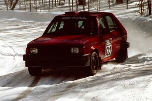 Jon Butts / Gary Butts slide through a right-hander on SS3 in their Dodge Omni.