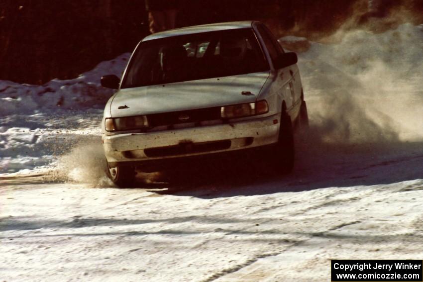 Roland McIvor / Brendan Bohan Nissan Sentra SE-R goes too wide at too high of a speed on SS1.