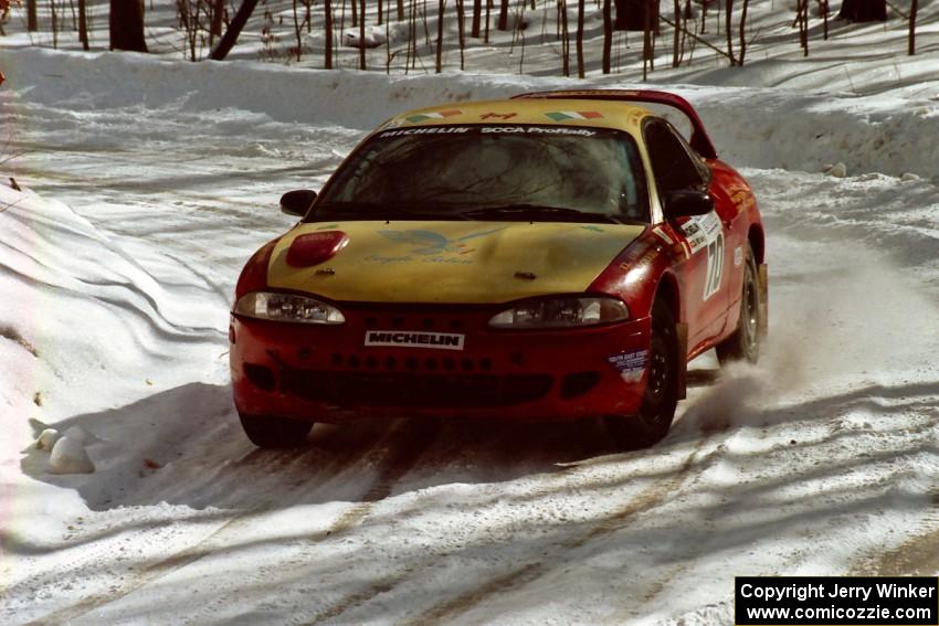 Tom Lawless / Sean Devine drift through a right-hander on SS3 in their Eagle Talon.