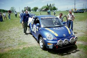 Karl Scheible / Gail McGuire VW Beetle in the tech line.