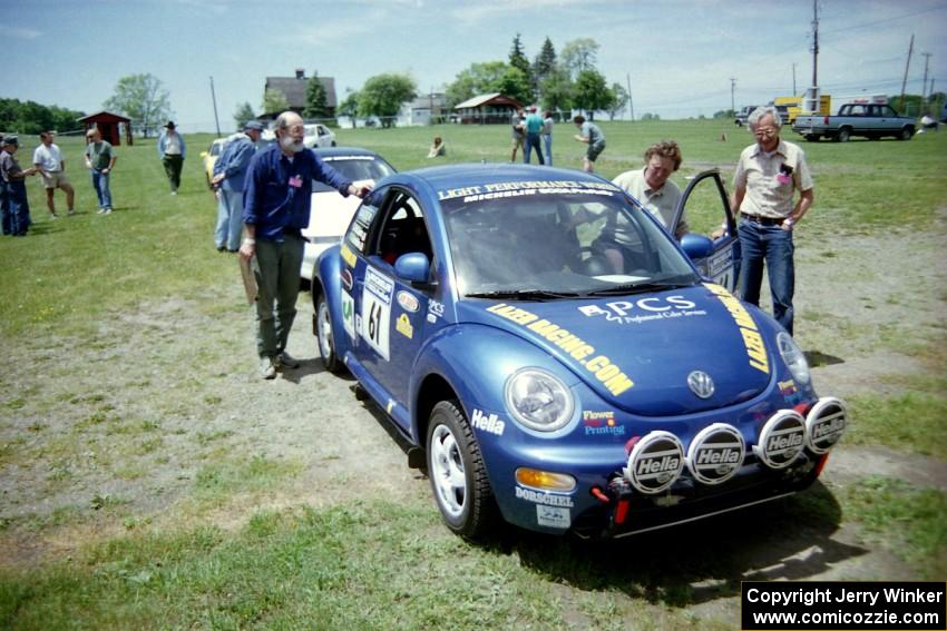 Karl Scheible / Gail McGuire VW Beetle in the tech line.