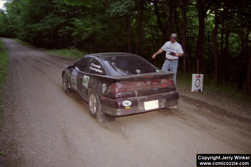 Martin Donnelly / Peter Cunningham Eagle Talon leaves the start of the practice stage.