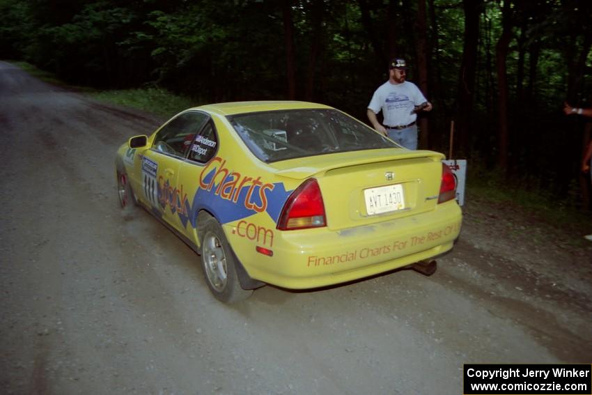 Jim Anderson / Martin Dapot Honda Prelude VTEC leaves the start of the practice stage.