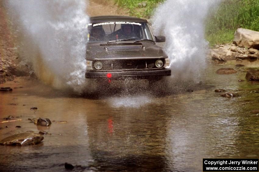 Jerry Sweet / Stuart Spark SAAB 99EMS at the finish of SS1, Stony Crossing.