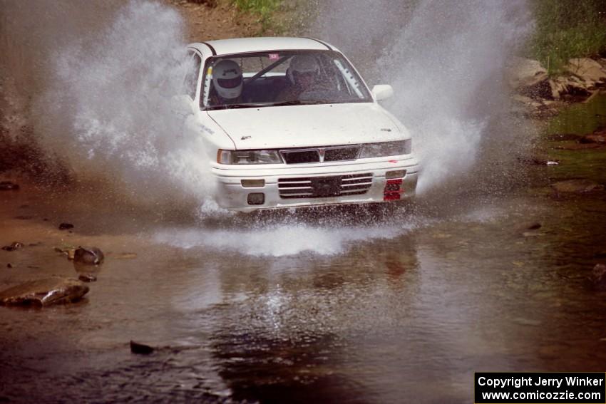 Seamus Burke / Rob Walden Mitsubishi Galant VR-4 at the finish of SS1, Stony Crossing.