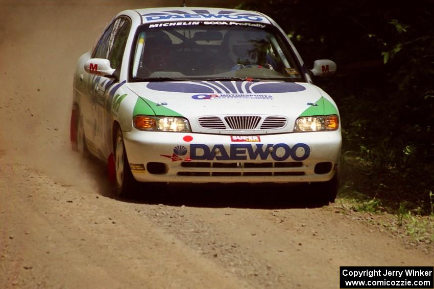 Peter Malaszuk / Darek Szerejko Daewoo Nubira at speed on SS4, Cedar Run.