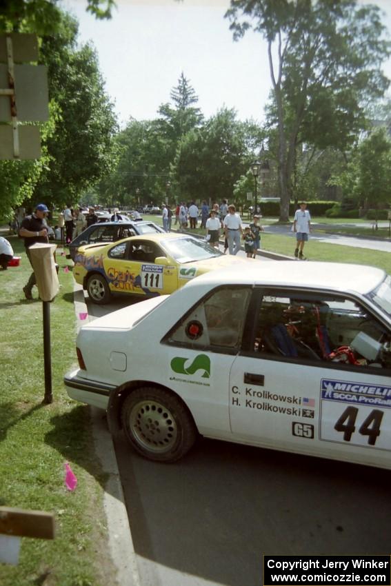 Henry Krolikowski / Cindy Krolikowski Dodge Shadow and Jim Anderson / Martin Dapot Honda Prelude VTEC on display.