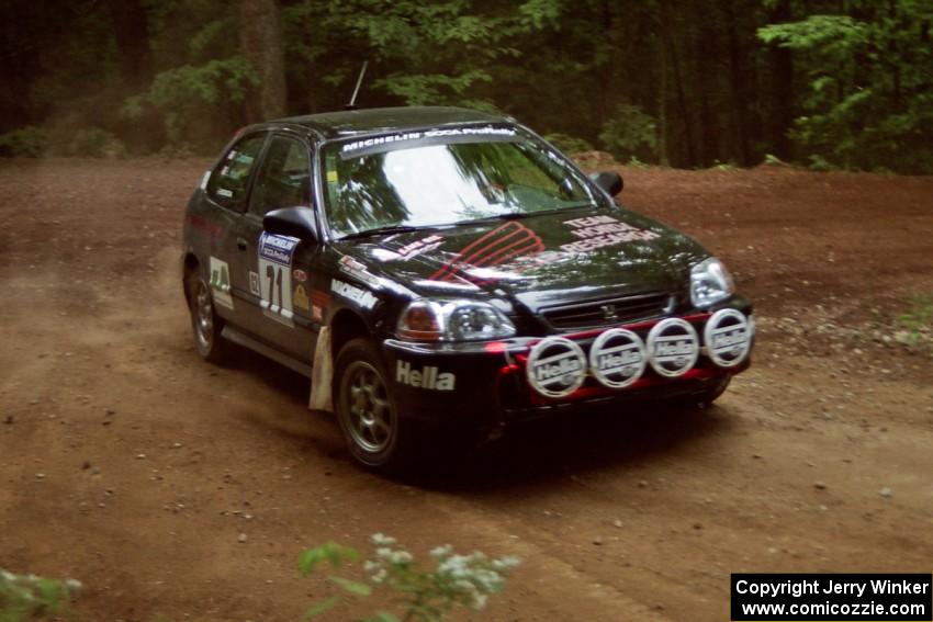 Bryan Hourt / Pete Cardimen Honda Civic powers out of a hairpin on SS5, Thompson Point I.