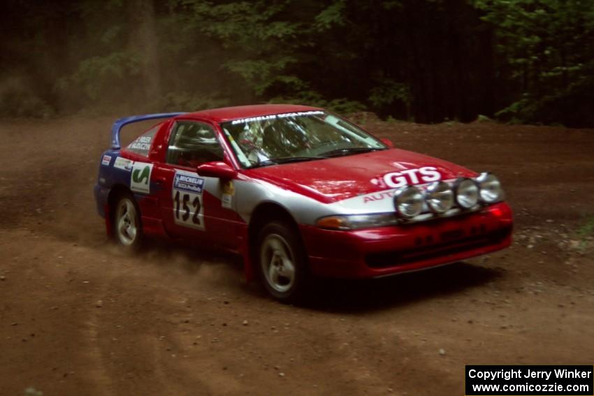 Wojciech Hajduczyk / Cezary Fidler Plymouth Laser powers out of a hairpin on SS5, Thompson Point I.