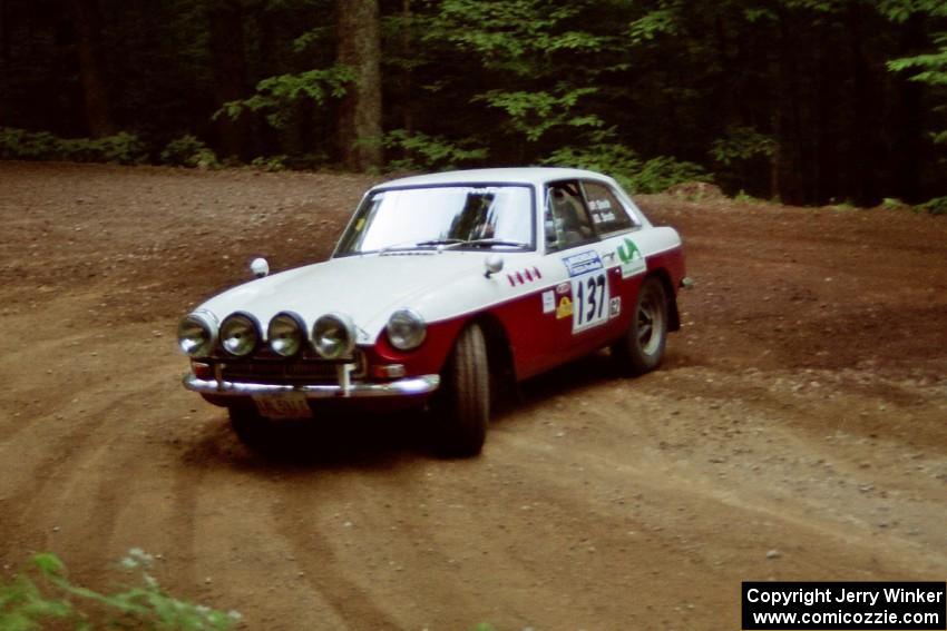 Phil Smith / Dallas Smith MGB-GT powers out of a hairpin on SS5, Thompson Point I.