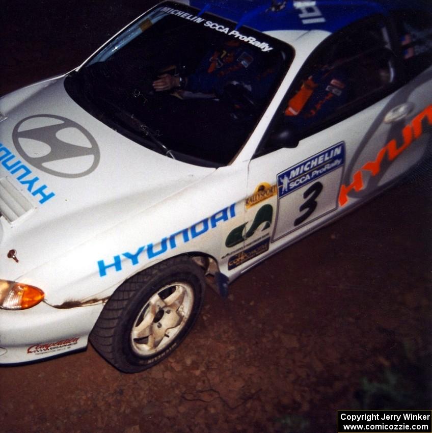 Paul Choiniere / Jeff Becker Hyundai Tiburon at the flying finish of SS9, Cushman-Run Randall II.