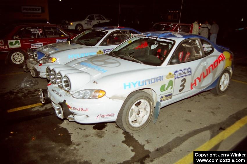 Paul Choiniere / Jeff Becker Hyundai Tiburon and Noel Lawler / Charles Bradley Hyundai Tiburon behind it after the event.