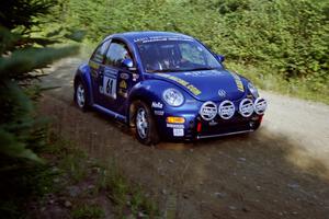 Karl Scheible / Gail McGuire VW Beetle at speed on SS3, Grafton I.