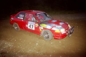 Ken Kovach / Mark Rinkel Ford Escort GT at a hairpin on SS4, Grafton II.