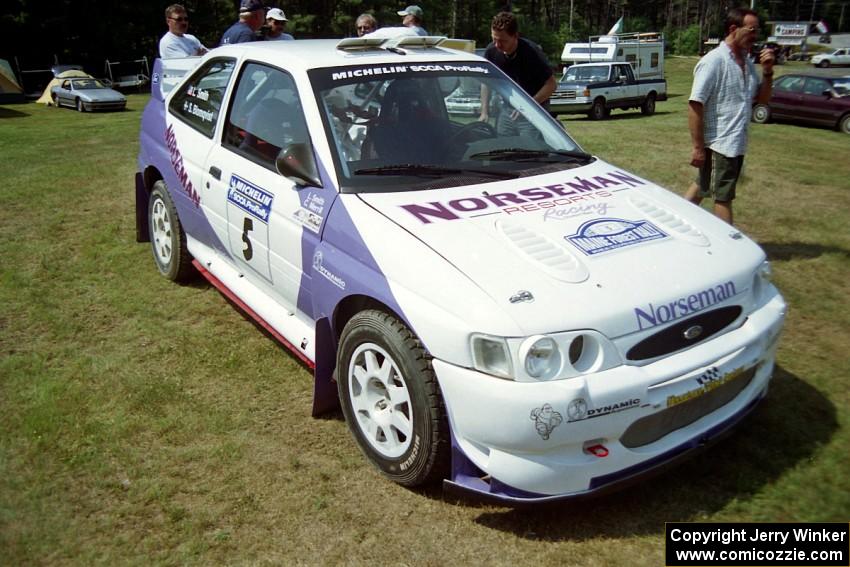 Stig Blomqvist / Lance Smith Ford Escort Cosworth RS