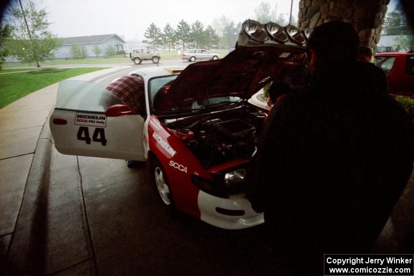 The Miroslaw Babinski / Piotr Modzejewski Toyota Celica All-trac goes through the tech line.(2)