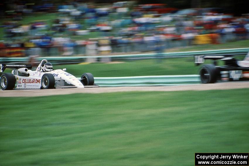 Lee Perkinson's Ralt RT-5 holds off Byron Payne's Ralt RT-5