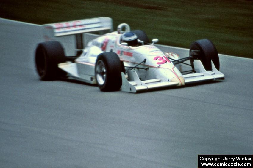 Jon Beekhuis' Lola T-89/00/Judd