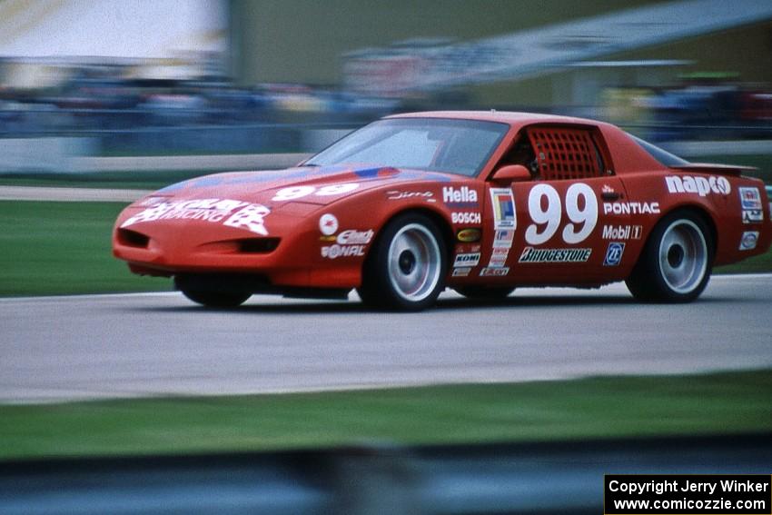 Stu Hayner's Pontiac Firebird Firehawk