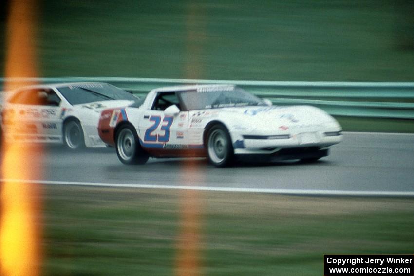 Jay Sperry's Chevy Corvette stays ahead of Bo Lemler's Lotus Esprit X180R