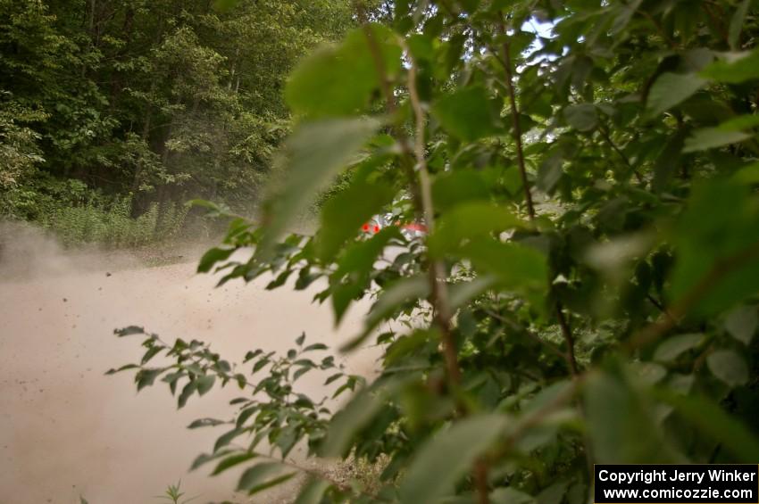 Robert Borowicz / Dave Parps at speed on SS10 in their Subaru WRX.