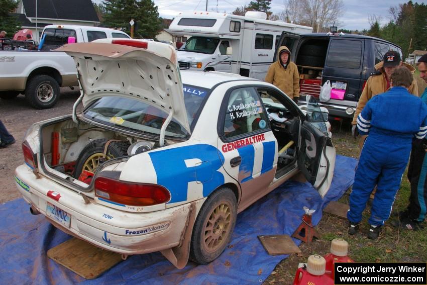 The Henry Krolikowski / Cindy Krolikowski Subaru Impreza pulls in for work at the first Kenton service.