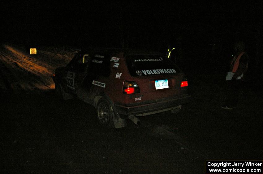Mychal Summers / Ryan DesLaurier leave the start of SS9, Menge Creek, in their VW Golf.