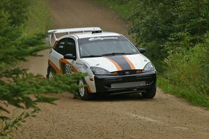 Dillon Van Way / Josh Knott set up their Ford Focus for a right-hander on the practice stage.