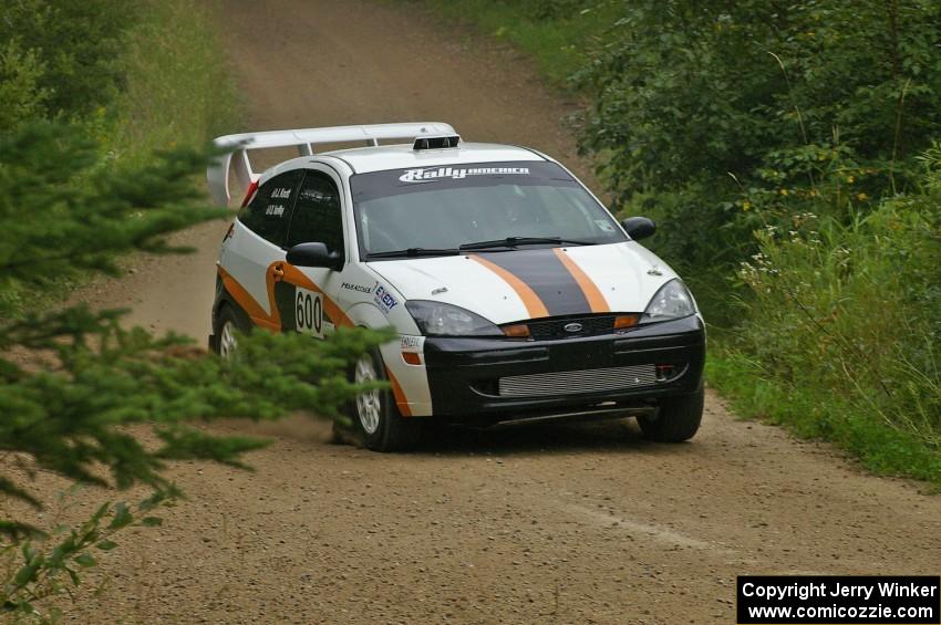 Dillon Van Way / Josh Knott set up their Ford Focus for a right-hander on the practice stage.