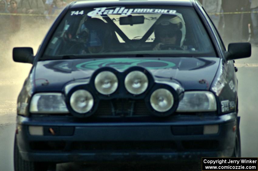 Paul Koll / Heath Nunnemacher at speed on SS12 in their VW Golf.