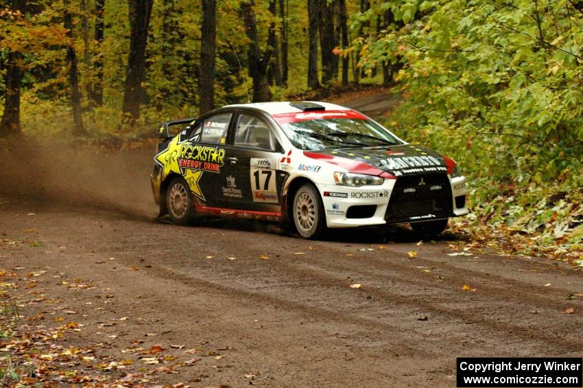 Antoine L'Estage / Nathalie Richard near the finish of Beacon Hill, SS2, in their Mitsubishi Lancer Evo X.