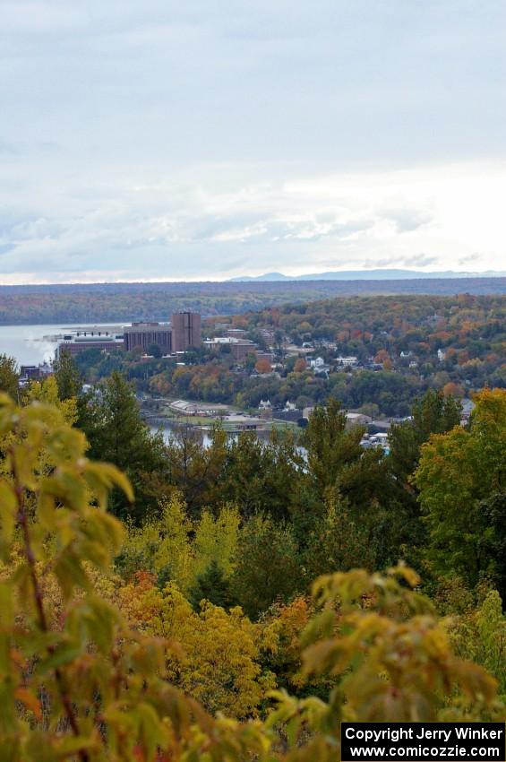 Colors across the canal from the Hancock overlook. Michigan Tech is on the other side in Hancock. (1)