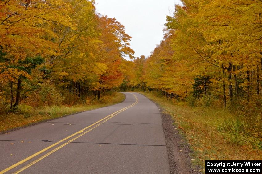 Five Mile Pt. Rd. on the way to Eagle River