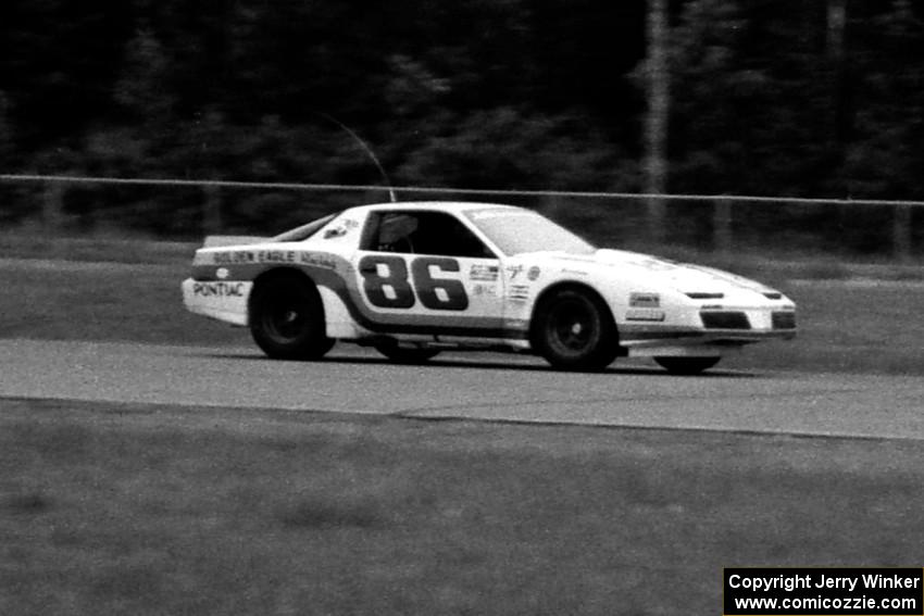 Irv Hoerr's Pontiac Firebird