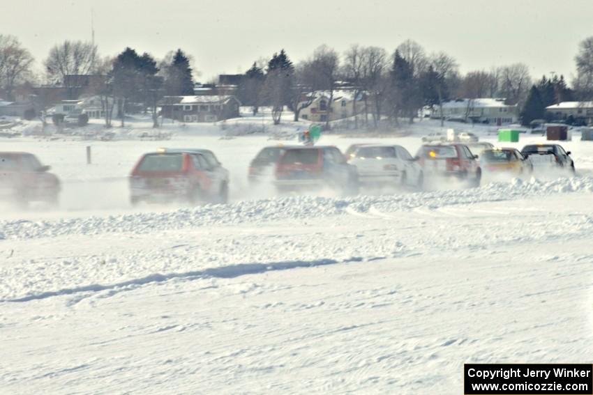 The field gets for the green at one of Saturday's sprint races.