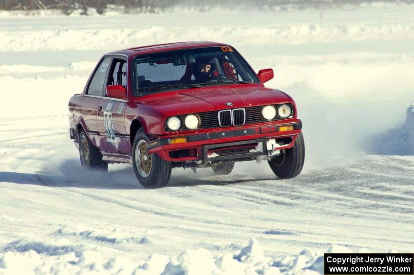 Pete Tavenier / Bruce Powell BMW 318i