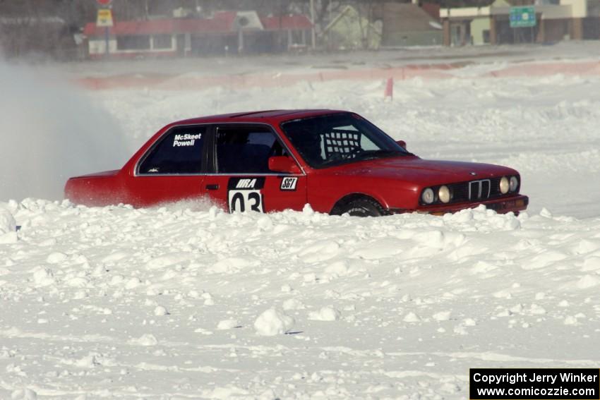 Pete Tavenier / Bruce Powell BMW 318i