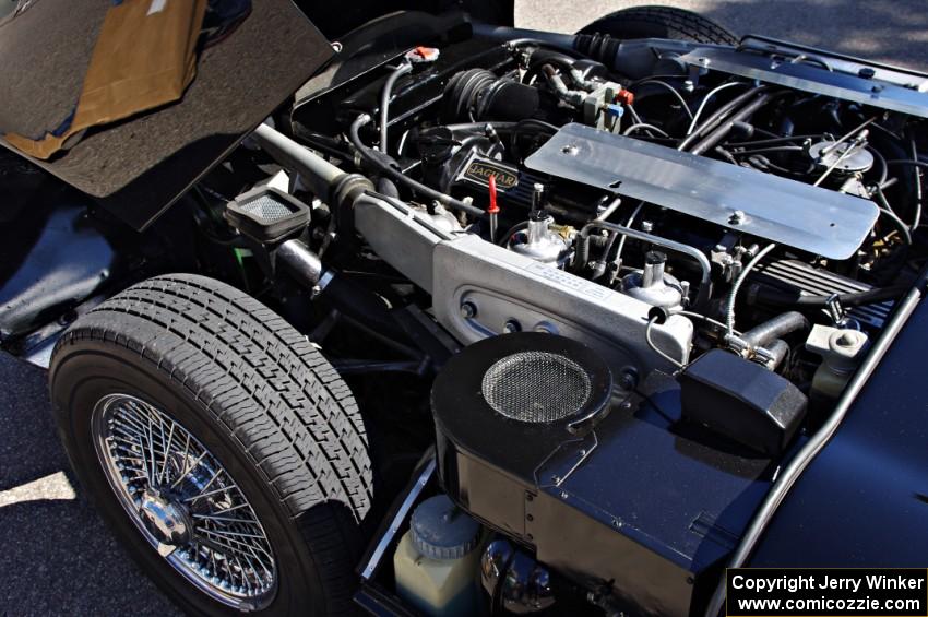 Jaguar XKE engine